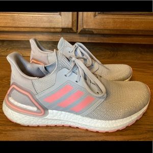 Youth Adidas Ultraboost 20 size 7